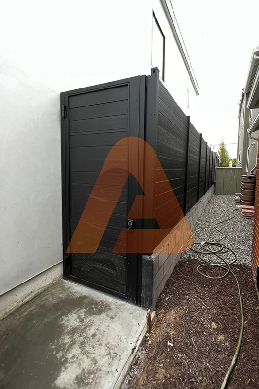 fgg | A Case Toluca Lake Study on the Benefits of Installing a Composite Fence | Aluglobusfence.com